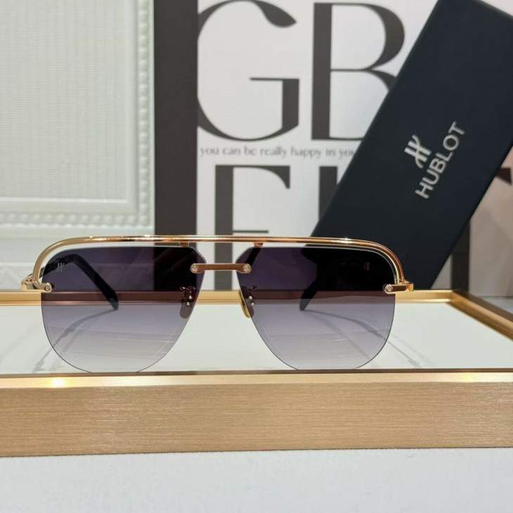 Picture of Hublot Sunglasses _SKUfw71164323fw